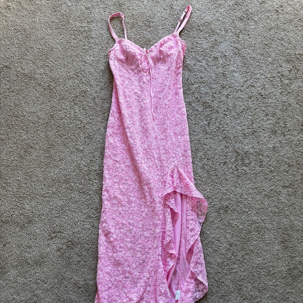 Pink Lace Maxi Dress with Ruffle Slit